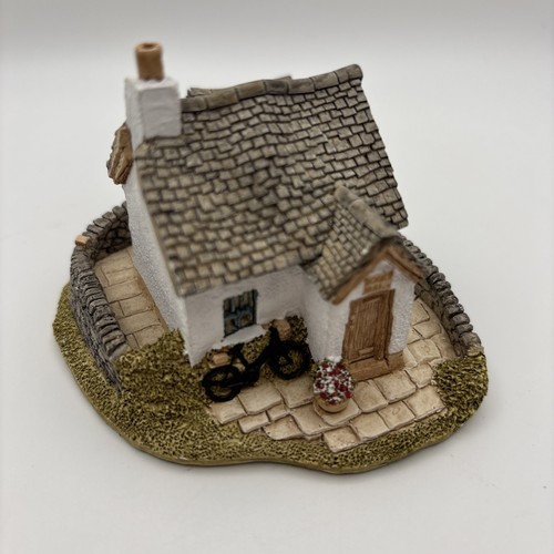 Lilliput lane miniature - a,