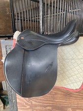 Saddle Company Working Hunter Saddle. Fully Adjustable Tree. Set To Xtra Wide.