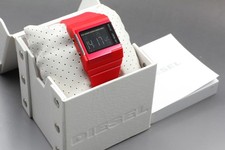 Near MINT / Box Paper* Diesel