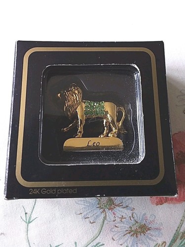 Carat gold plated leo - gold,