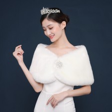 FAUX FUR BRIDAL WEDDING CAPE