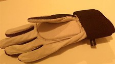 KUSTERMANN - Target Shooting Glove (Female left hand Size Small / 7)