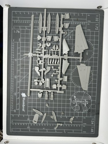 Airfix 03026 red - 1:72,