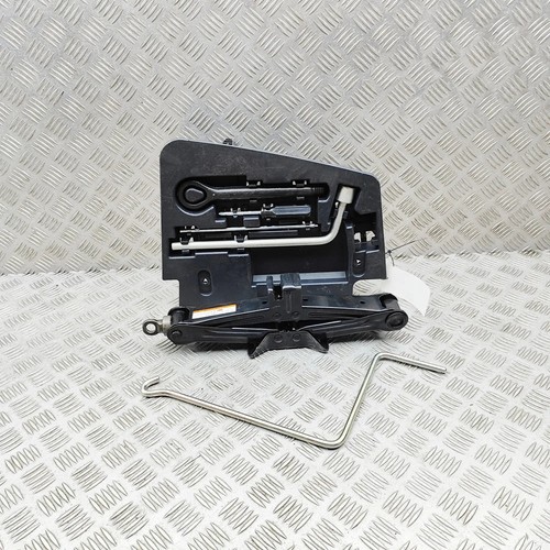 Lexus mk4 l10 lift jack - lexus,