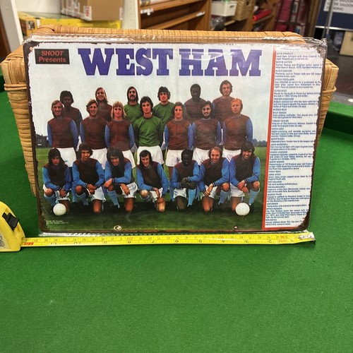 Metal tin sign - metal,