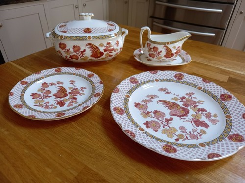 Wedgwood golden cockerel r4538 - cockerel,