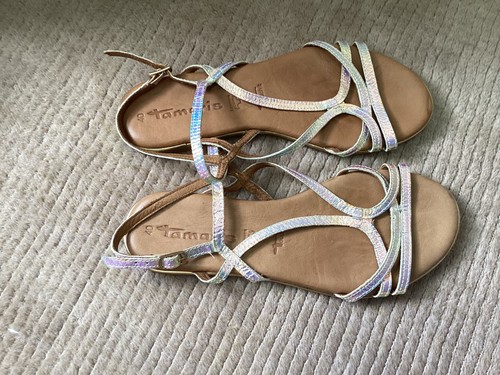 Tamaris iridescent silver