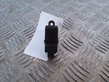 NISSAN Micra Visia Dci Electric Window Switch Front Left Side 25401AX600