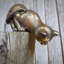 Bronze Gold Peering Cat Garden