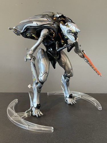 Halo deluxe promethean - halo,