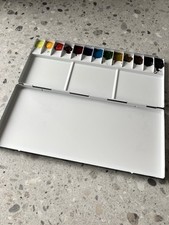 Holbein Watercolour Palette