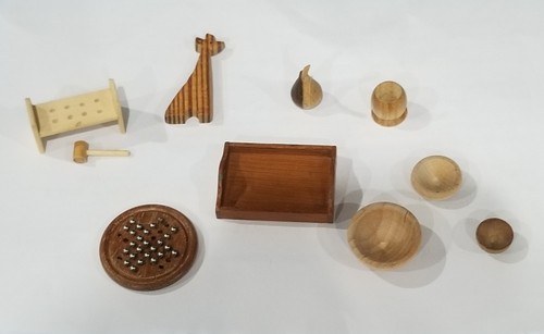 12th scale dolls house - 1:12th,