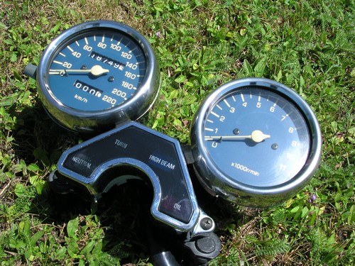 Cockpit instruments