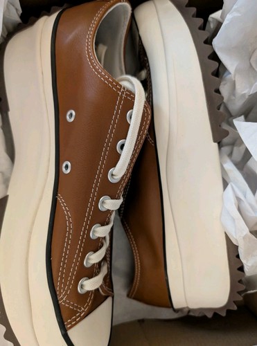 Converse run star - star, hike