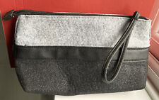 BNWOT Rare Yankee Candle Black Grey Felt Gift Carry Wash Bag Storage Zip