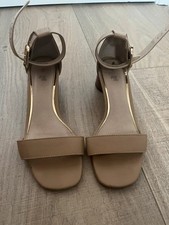 TU Women’s Beige Block Heel