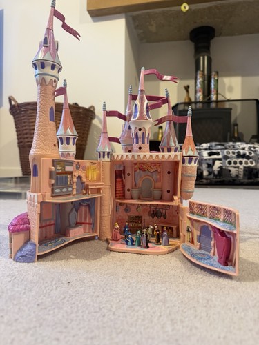 Polly pocket disney - pocket, sleeping