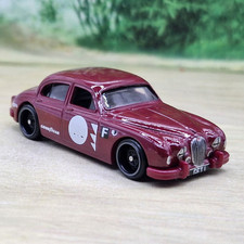 Hot Wheels Jaguar Mk1 Diecast
