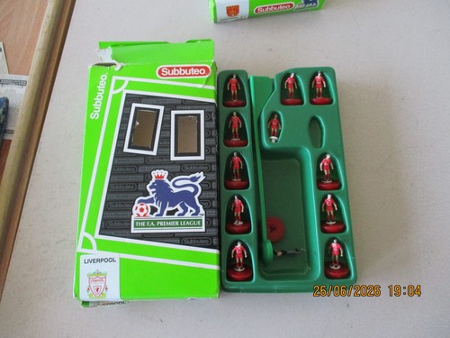 Subbuteo lightweight team - subbuteo,