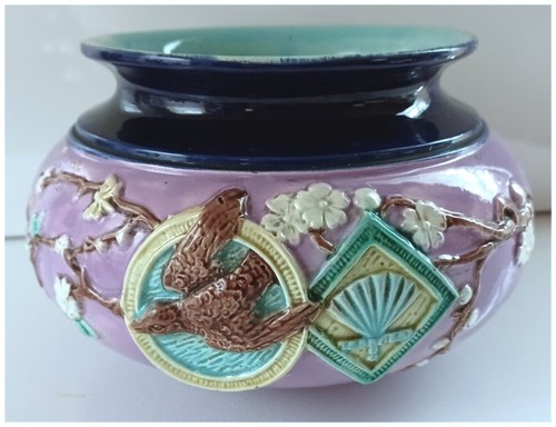 Pretty old majolica eureka - pretty/old,