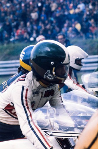 Giacomo agostini waits for - giacomo,