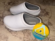 TheraShoe Women’s Size 8