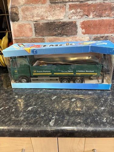 Travis perkins die - perkins, model