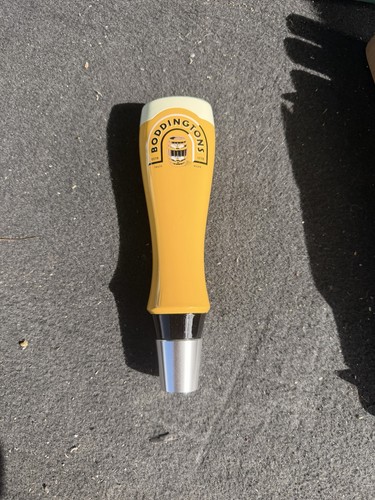 Boddingtons beer tap - , t