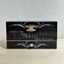 NECA Twilight Musical Jewelry