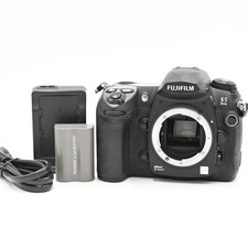 Fujifilm FinePix S5 Pro 12.3MP