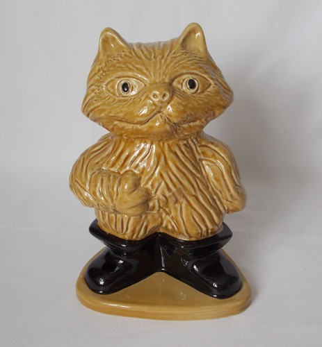 Vintage wade puss boots - in, cat