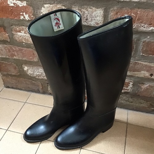 Cottage craft black rubber - craft,