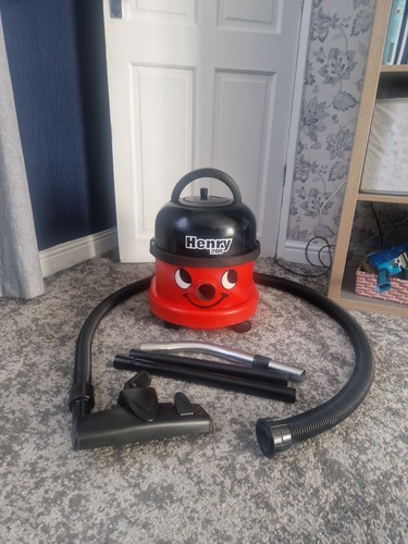 Henry numatic hvr200 vaccum - henry, hvr200-11