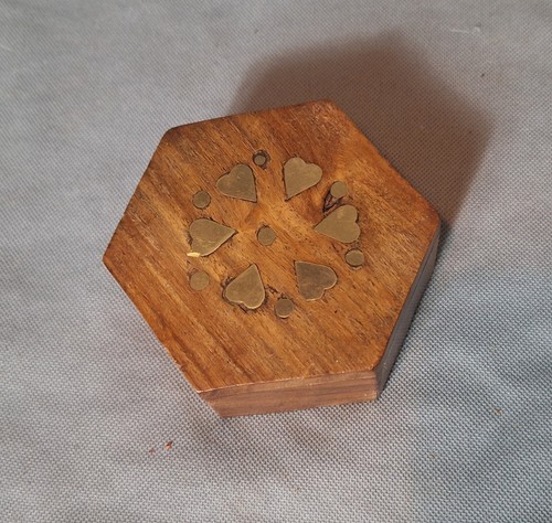 Vintage wooden trinket box - vintage,