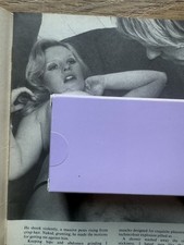 Vintage Glamour - Mary