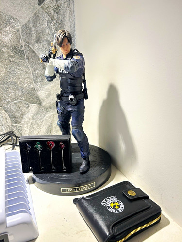 Leon kennedy resident evil - s.,