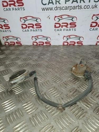 Lexus is200 horn siren - horn, x2