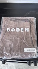 Boden woman’s cord trousers