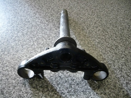 Yamaha ybr 125 - bottom, fork