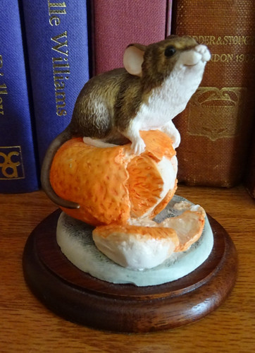 Mouse satsuma border - on,