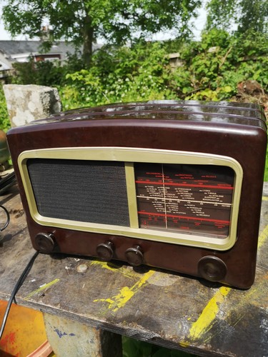 Vintage radio bakelite - vintage, bakelite.
