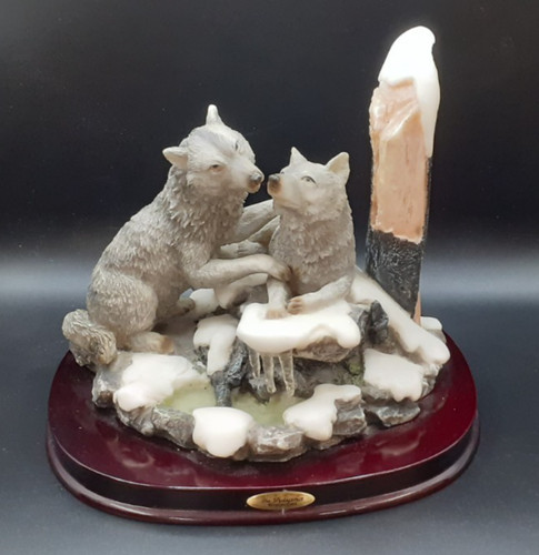 The juliana collection wolves - the,
