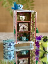 1:12 Dolls House Artisan