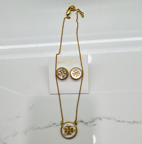 Tory burch signed - burch,