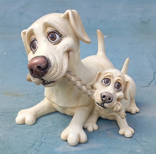 Pets with personality yellow - pets, "
