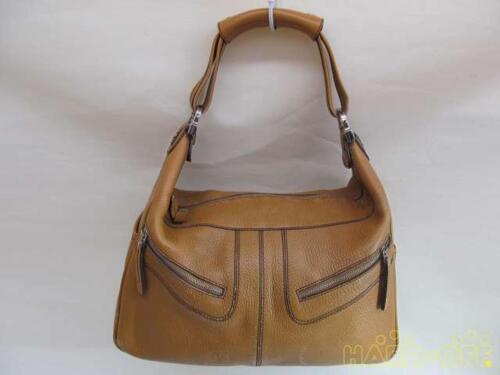 Tod woman hand - hand, bag