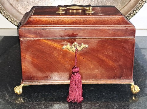 Fine 18th mahogany tea caddy - 18th, c