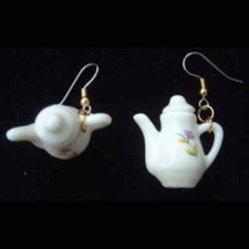 Funky Mini CHINA TEA POT EARRINGS English Tea Coffee Drink Charm Costume Jewelry