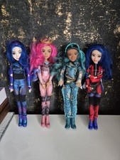 Disney Descendants Dolls Bundle - Mal Evie Audrey & Uma Set