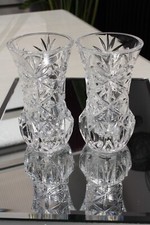 PAIR HEAVY SMALL CUT GLASS CRYSTAL PRESSED GLASS CLEAR BUD VASES STARBURST
